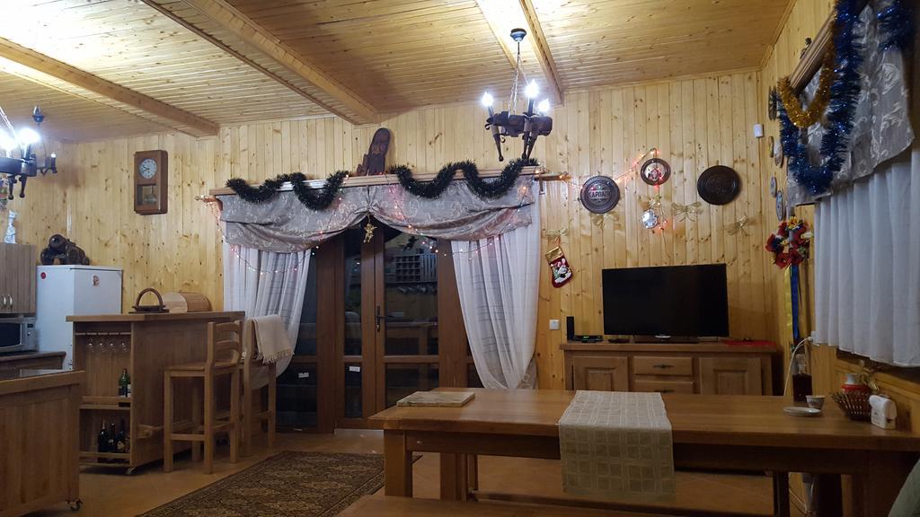 Guest House In Carpathians เมยโฮโว ภายนอก รูปภาพ