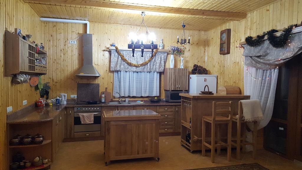 Guest House In Carpathians เมยโฮโว ภายนอก รูปภาพ